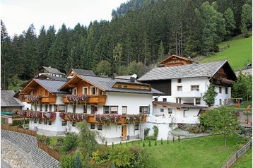 Austrija Privát Sankt Leonhard, Eksterjeras